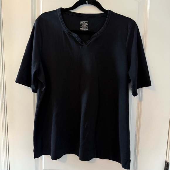 L.L. Bean Black Short Sleeve Notch Neck Tee Size XL - Picture 5 of 5